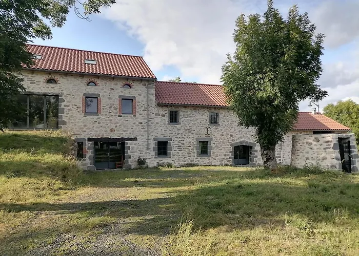 Relais Du Lac De La Truyere